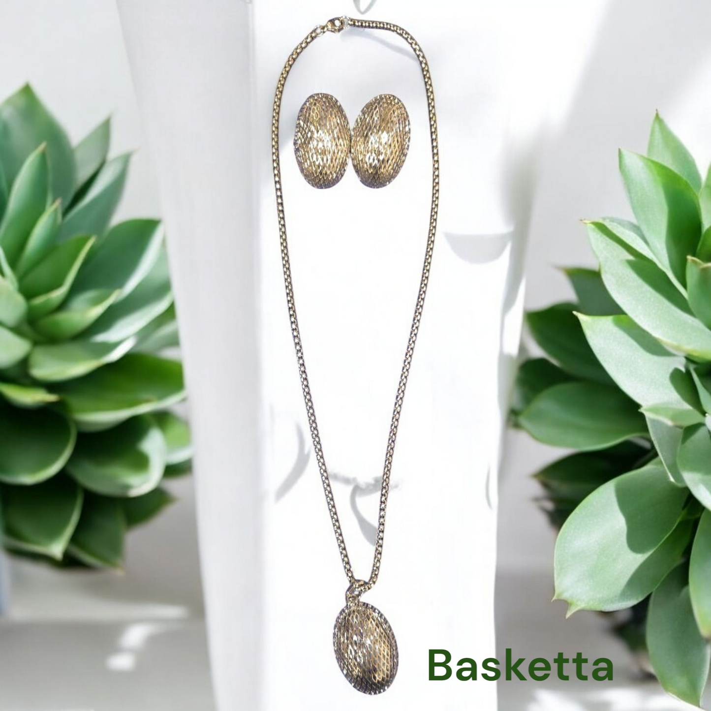 Basketta Set of Earrings, Pendant, & Necklace.