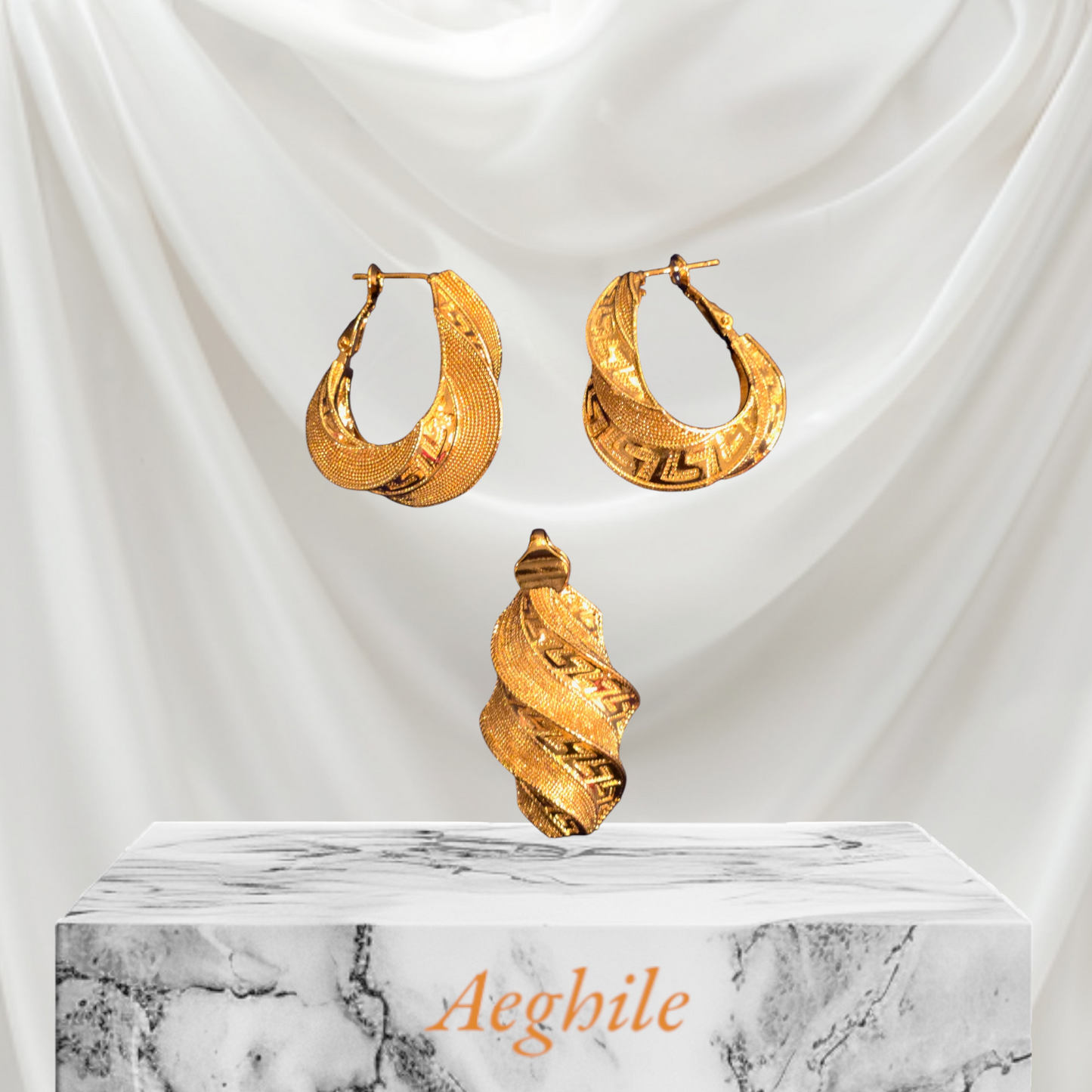 Aeghile earrings and pendant set
